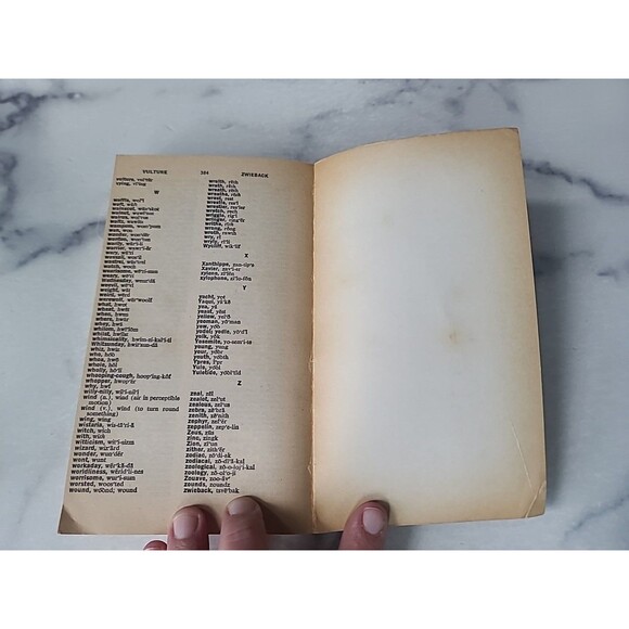 A Dictionary Of Synonyms And Antonyms By Joseph Devin Paperback - Picture 8 of 10